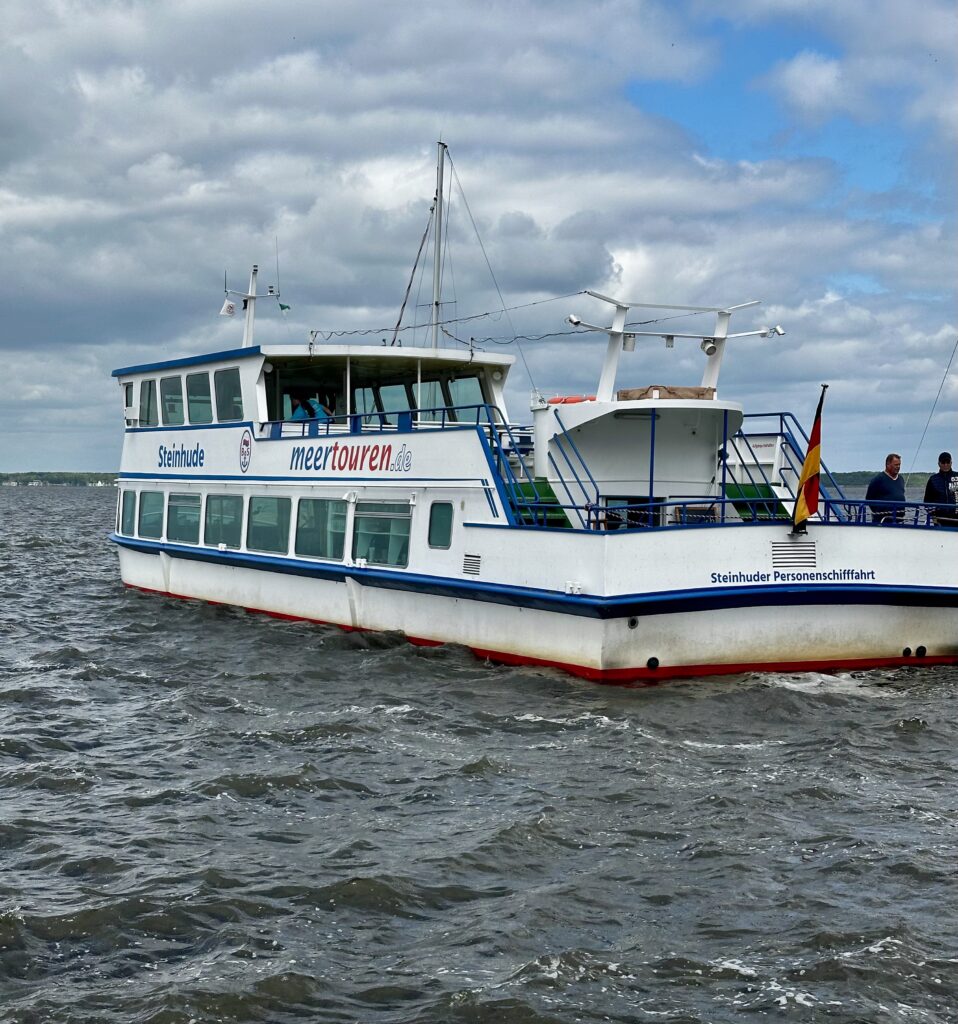 Ausflugsdampfer in Steinhude