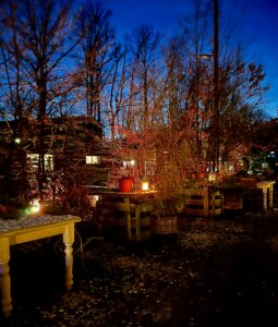 Mehr über den Artikel erfahren Made in Bielefeld im Möbel-Bahnhof