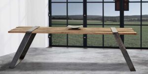 Mehr über den Artikel erfahren Warum manche Menschen für besondere Möbel nach Bielefeld fahren